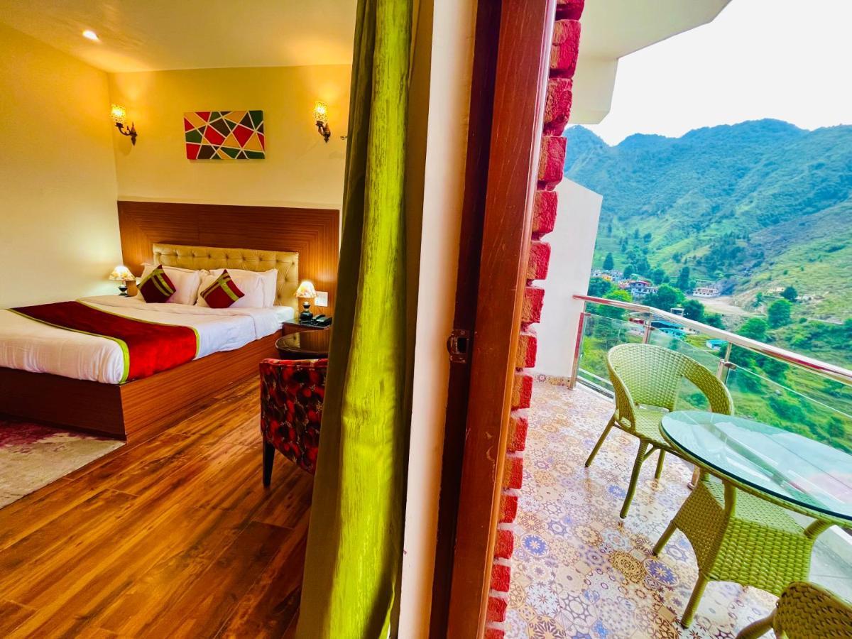 Hotel Kempty - A Boutique Hotel, Mussoorie Exteriör bild