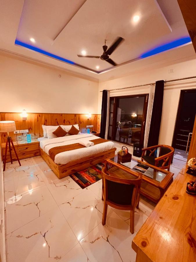 Hotel Kempty - A Boutique Hotel, Mussoorie Exteriör bild